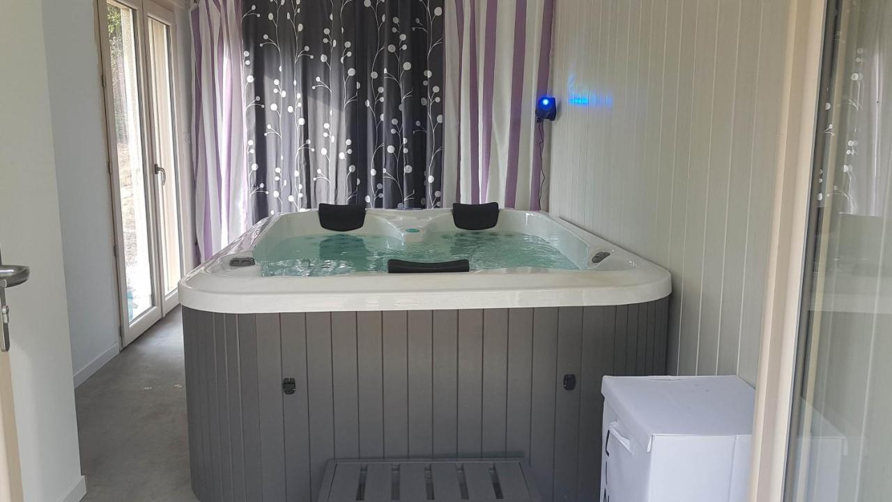 Fred Et Jules Bed & Breakfast Beaulieu-sur-Dordogne Ngoại thất bức ảnh